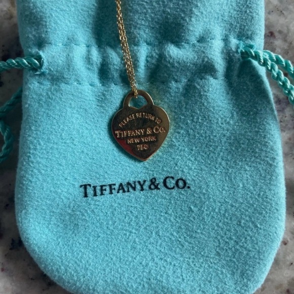 Tiffany & Co. Gold Heart Pendant Necklace